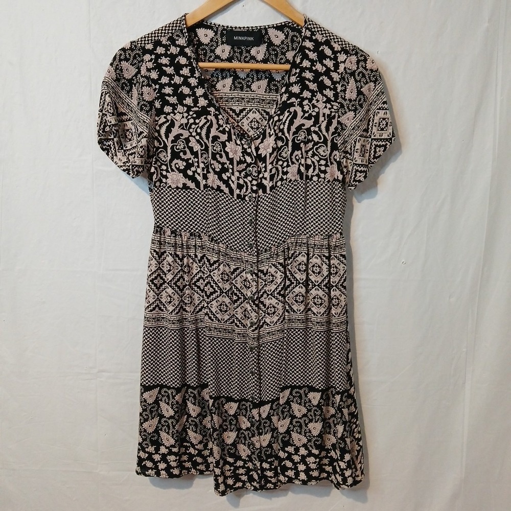 Minkpink Dress Blouse Size XS Black And Tan Print Cap Sleeve Micro Buttons